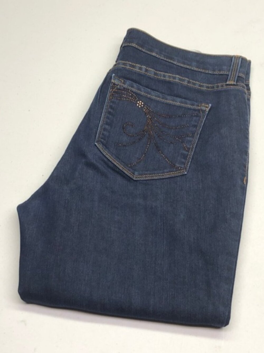 NYDJ BOOTCUT HIGH-RISE JEANS 12/31x32 ⭐️